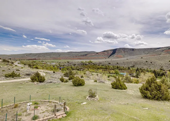 Walk To Sinks Canyon State Park: Spacious Home! Lander