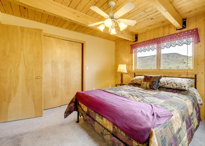 Holiday home Walk To Sinks Canyon State Park: Spacious Home!