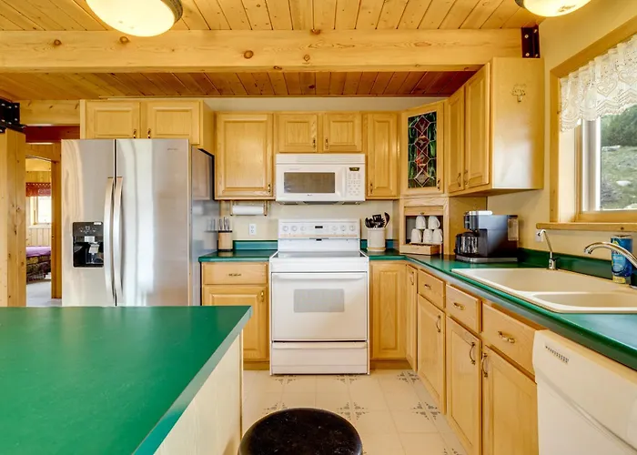 Holiday home Walk To Sinks Canyon State Park: Spacious Home! Lander